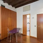 Carpoforo Apartment
